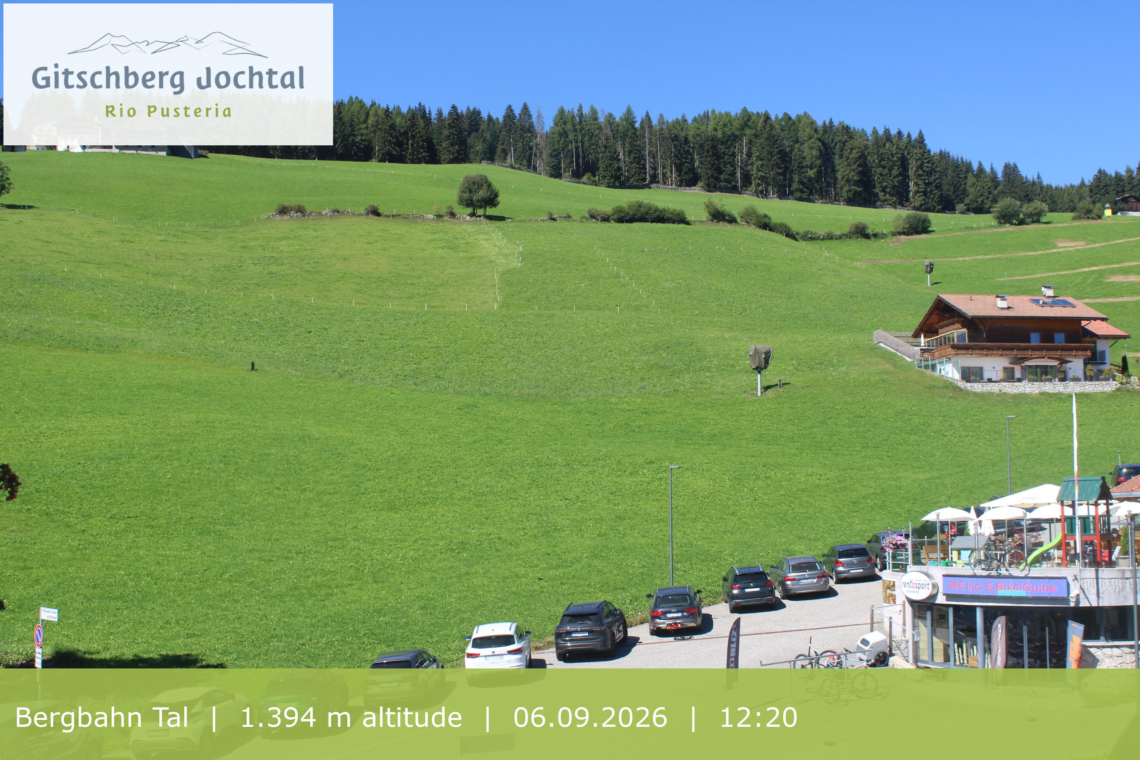 Archived image Webcam View of Base Station Meransen in South Tyrol
