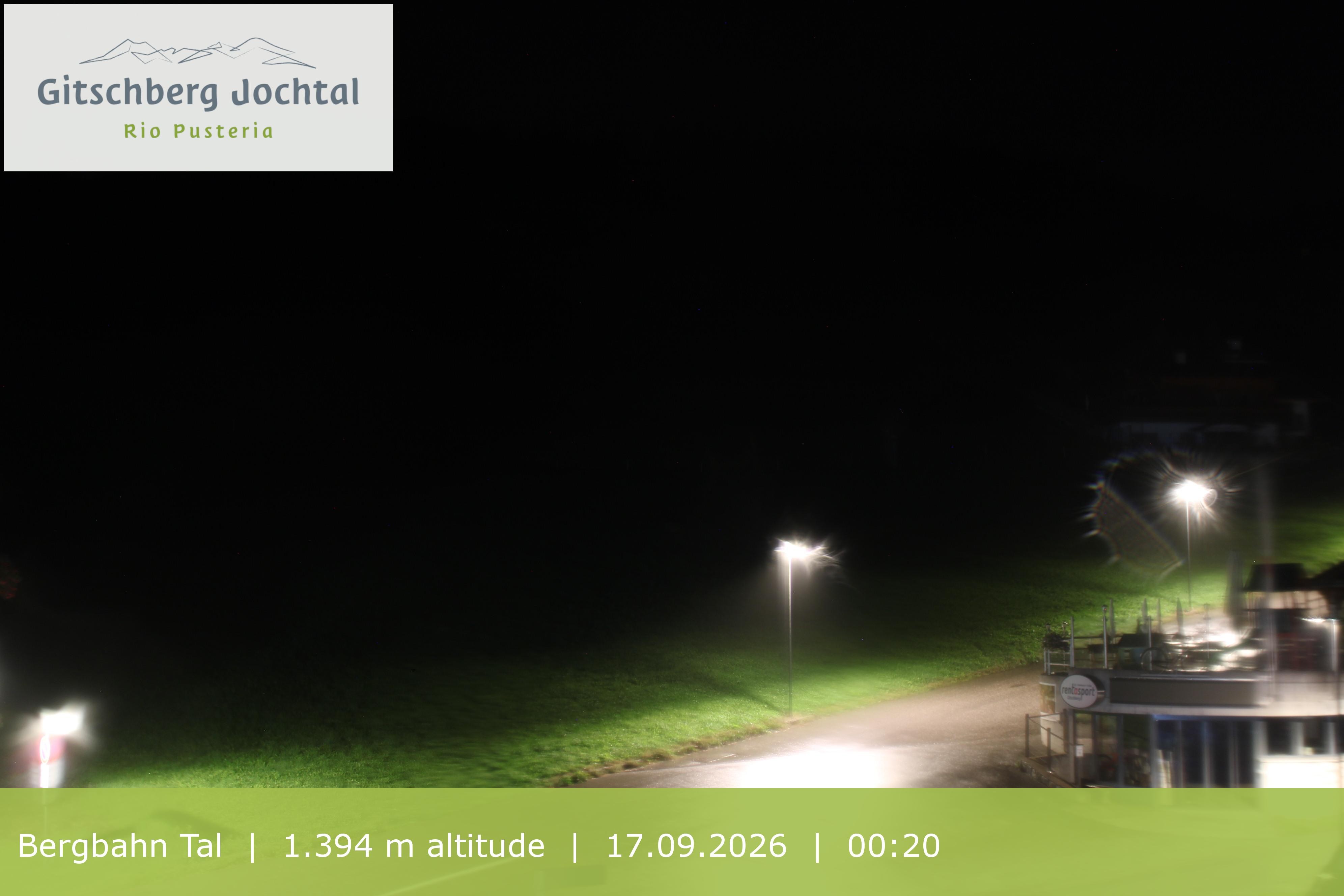 Archiv Foto Webcam Sicht auf die Talstation Meransen in Südtirol