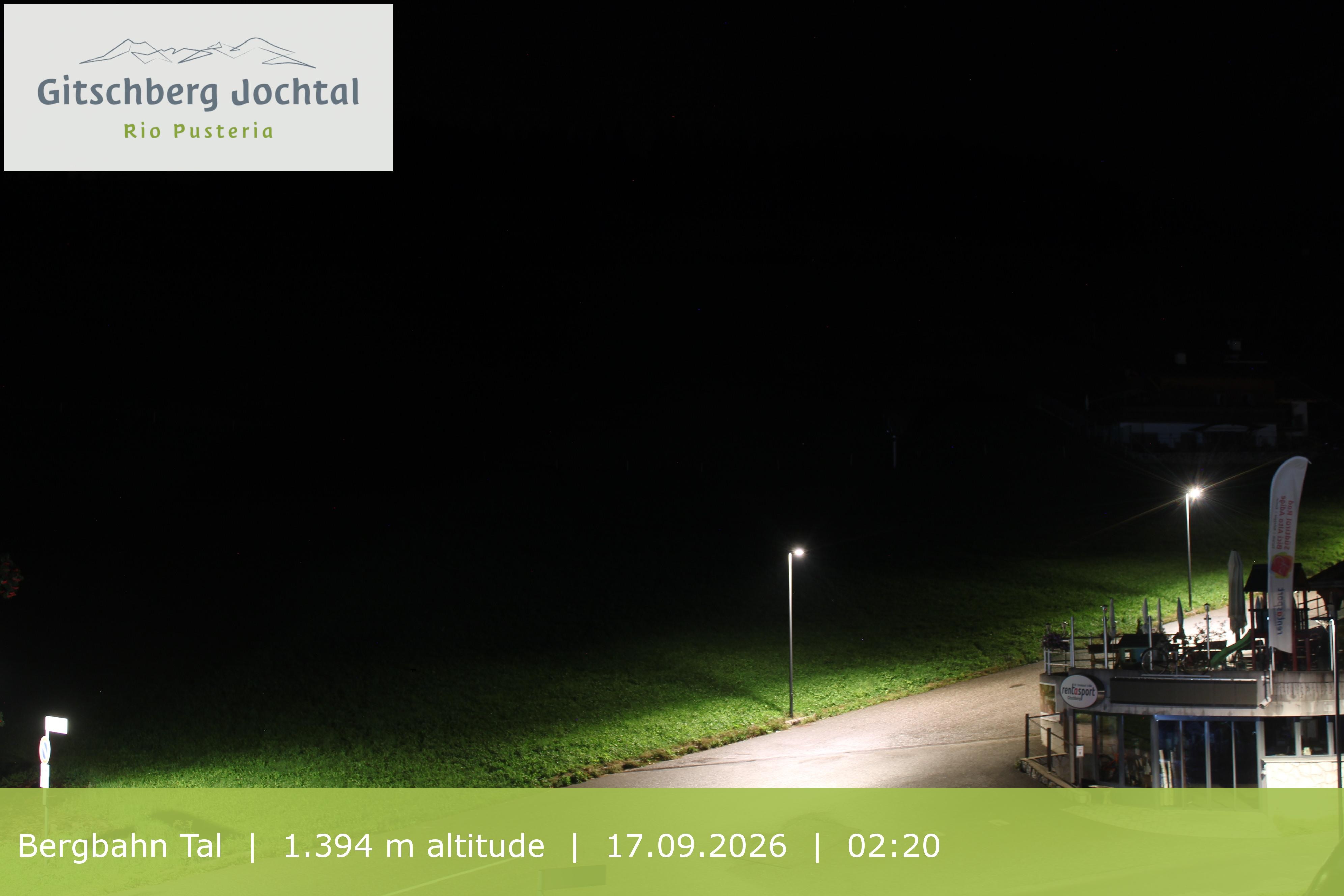 Archiv Foto Webcam Sicht auf die Talstation Meransen in Südtirol