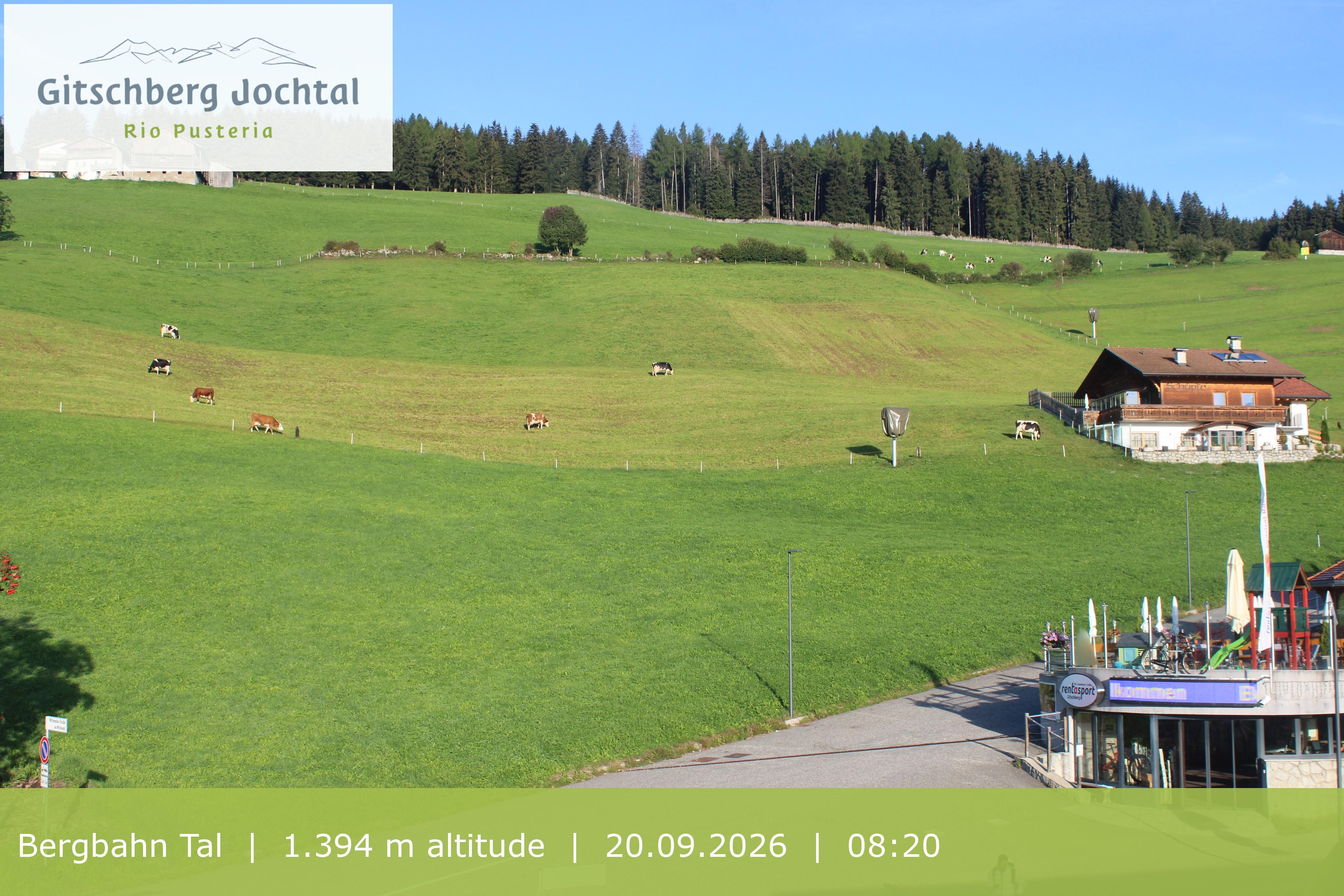 Archived image Webcam View of Base Station Meransen in South Tyrol