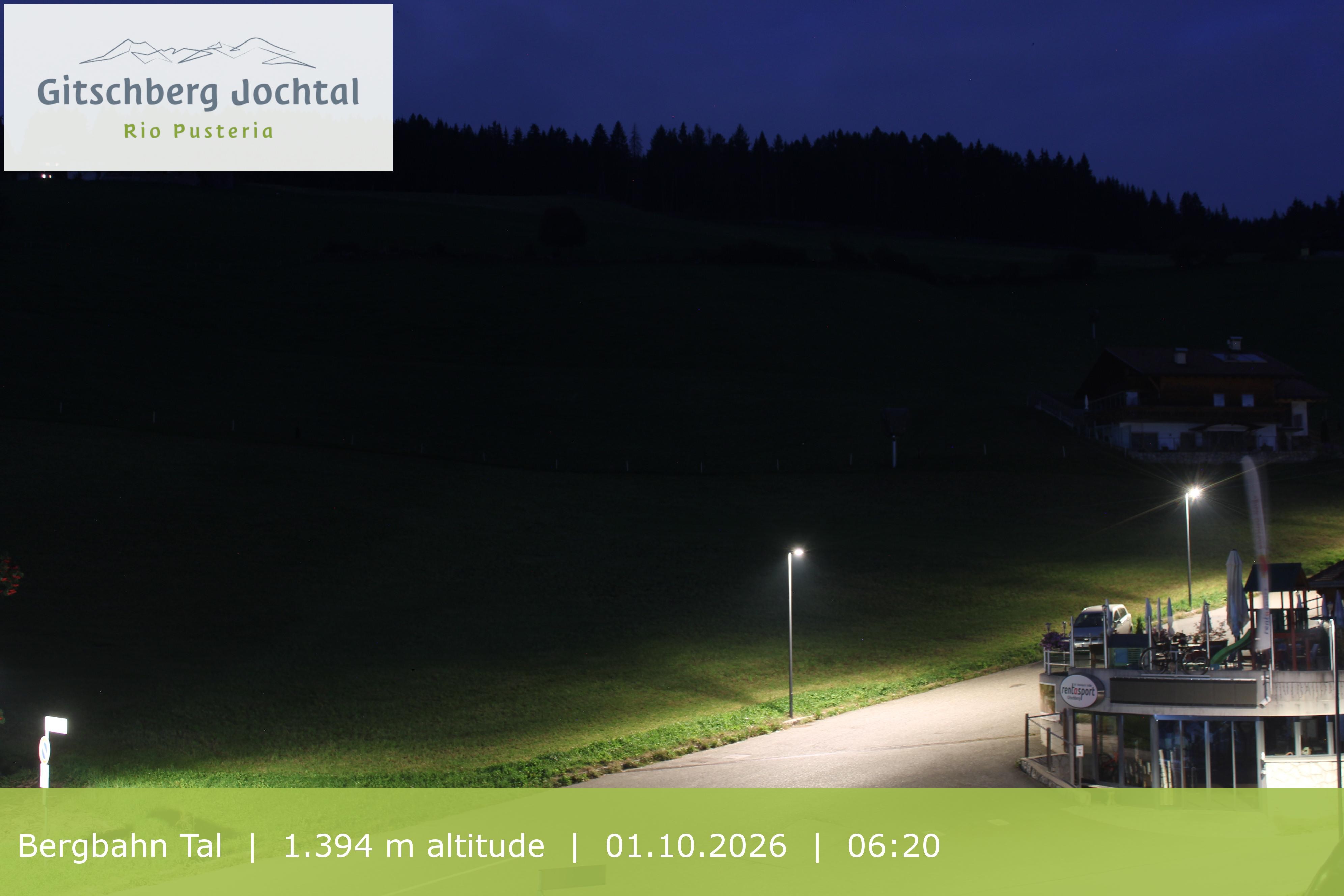 Archived image Webcam View of Base Station Meransen in South Tyrol