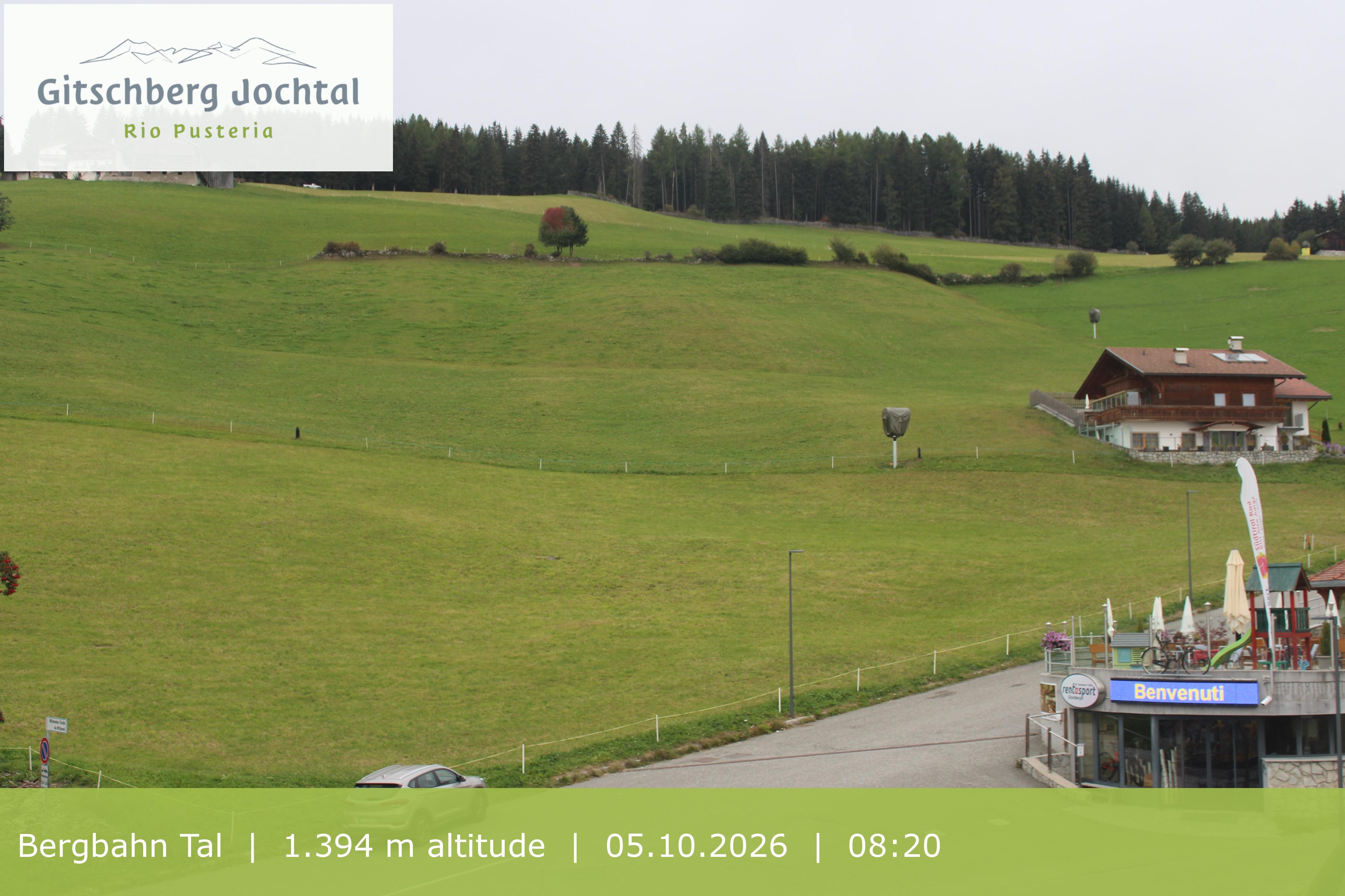 Archived image Webcam View of Base Station Meransen in South Tyrol