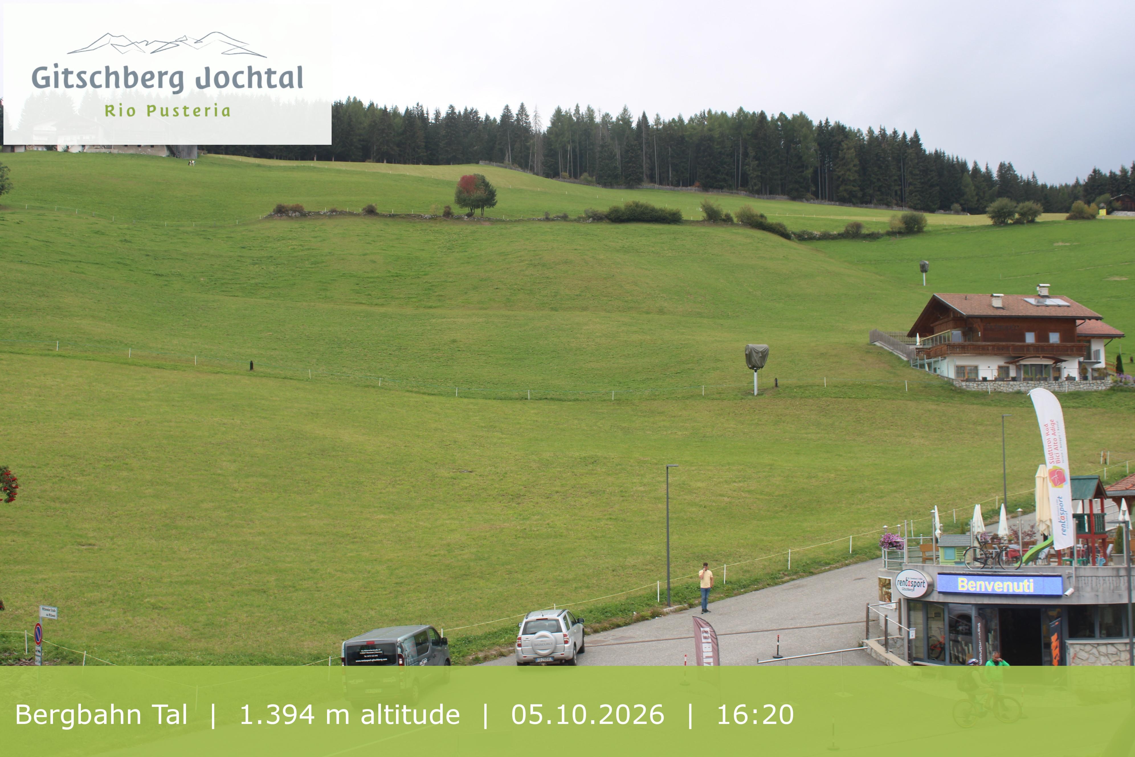Archived image Webcam View of Base Station Meransen in South Tyrol