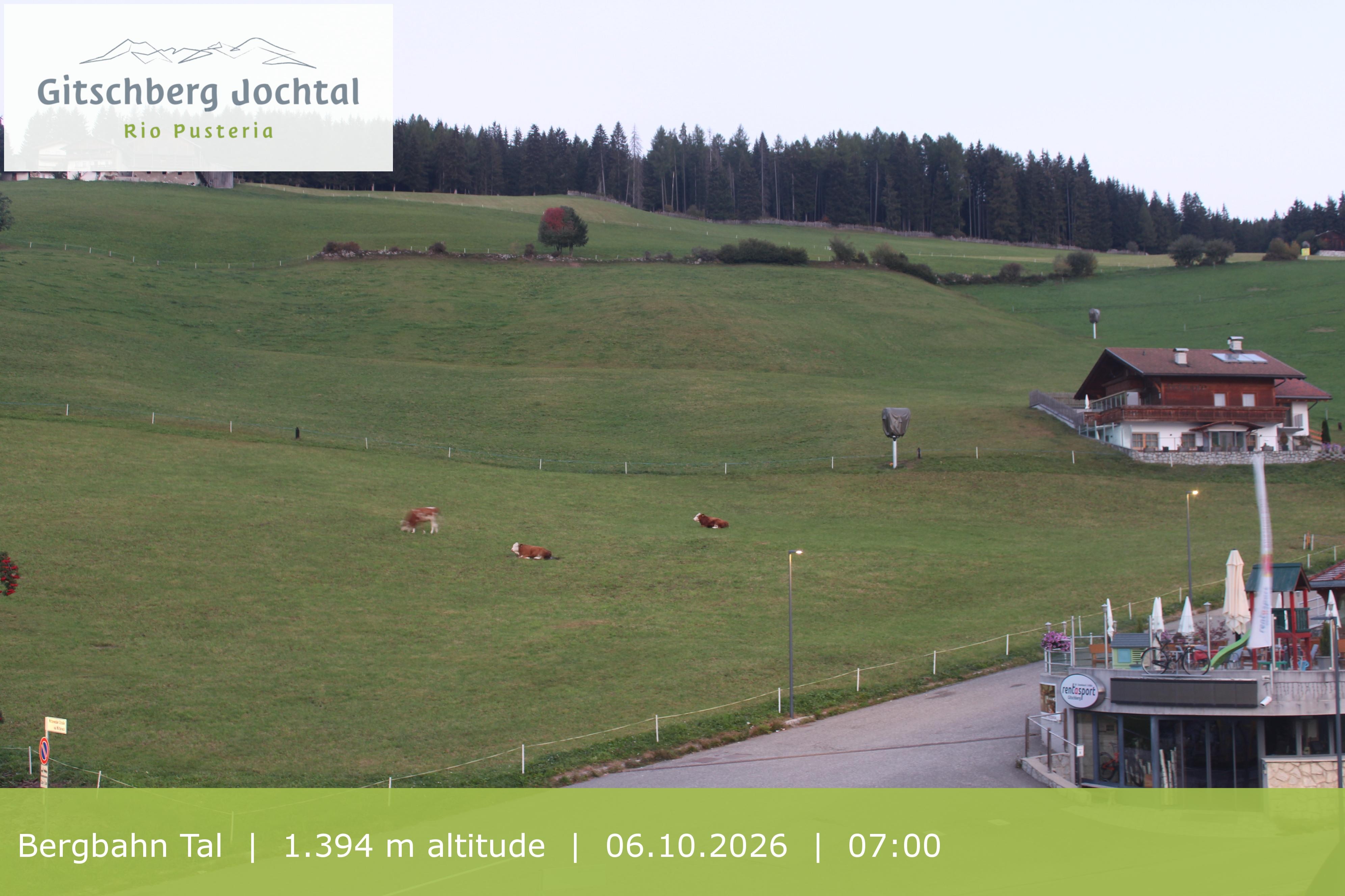 Archived image Webcam View of Base Station Meransen in South Tyrol