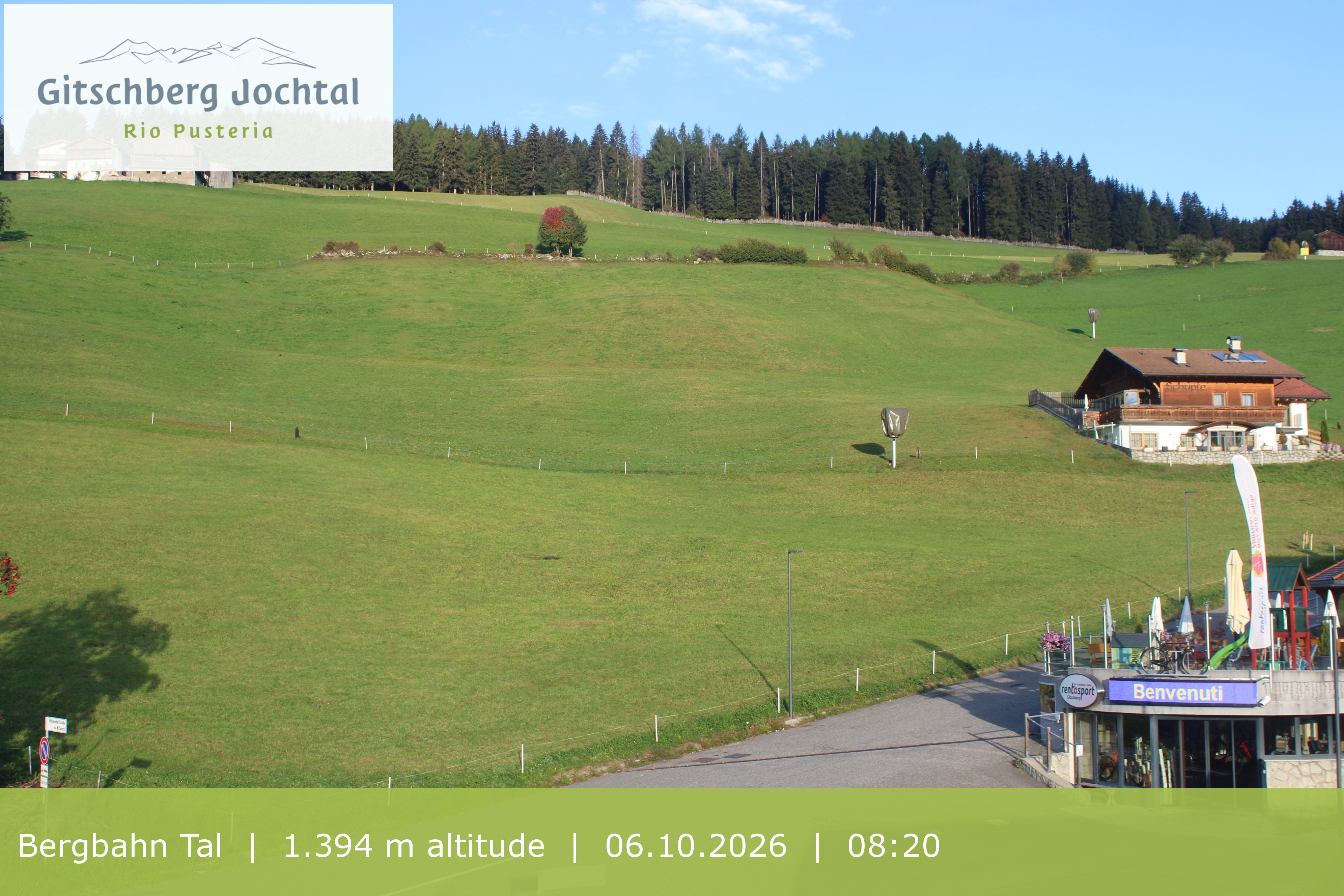 Archived image Webcam View of Base Station Meransen in South Tyrol