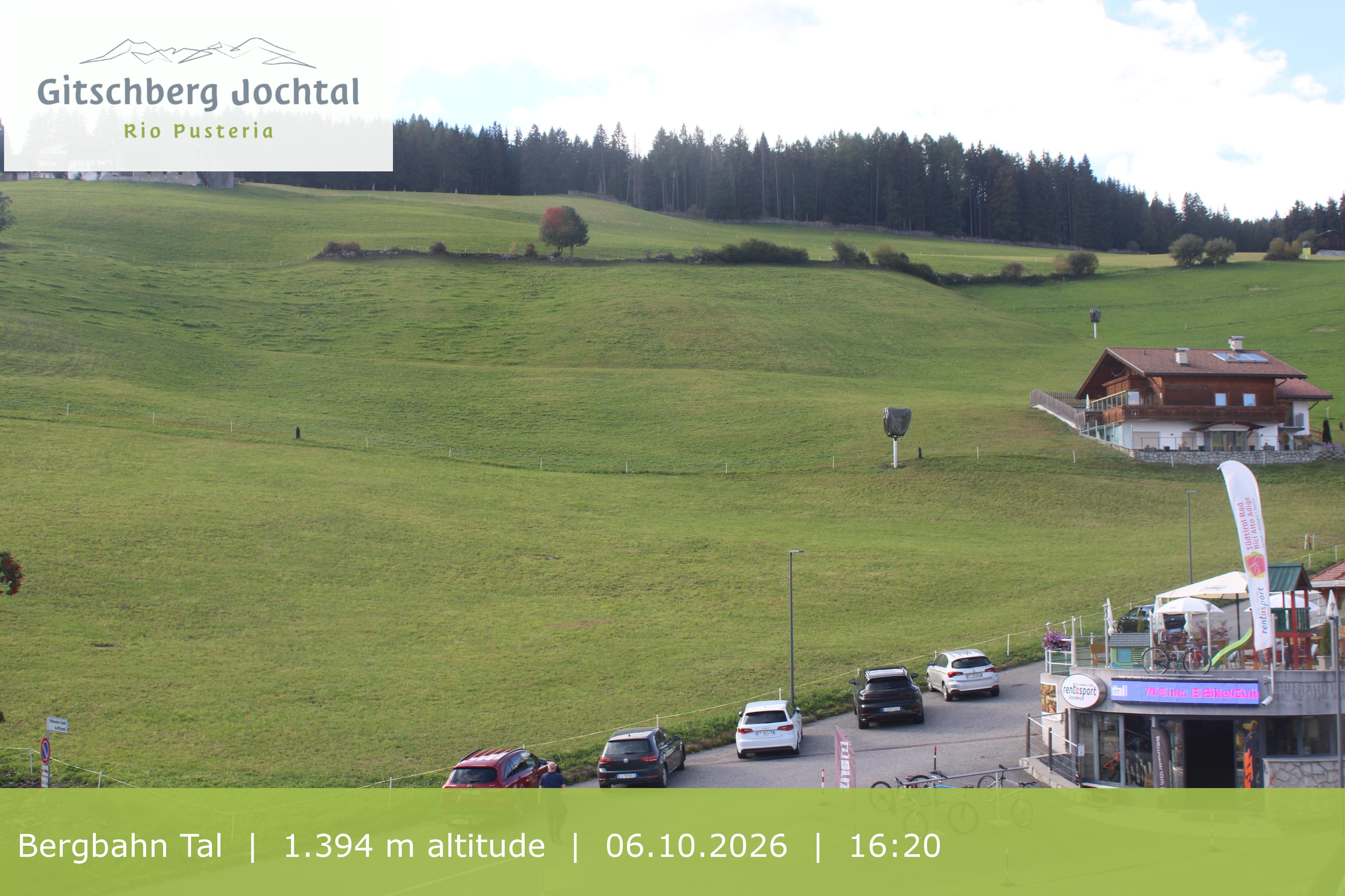 Archived image Webcam View of Base Station Meransen in South Tyrol
