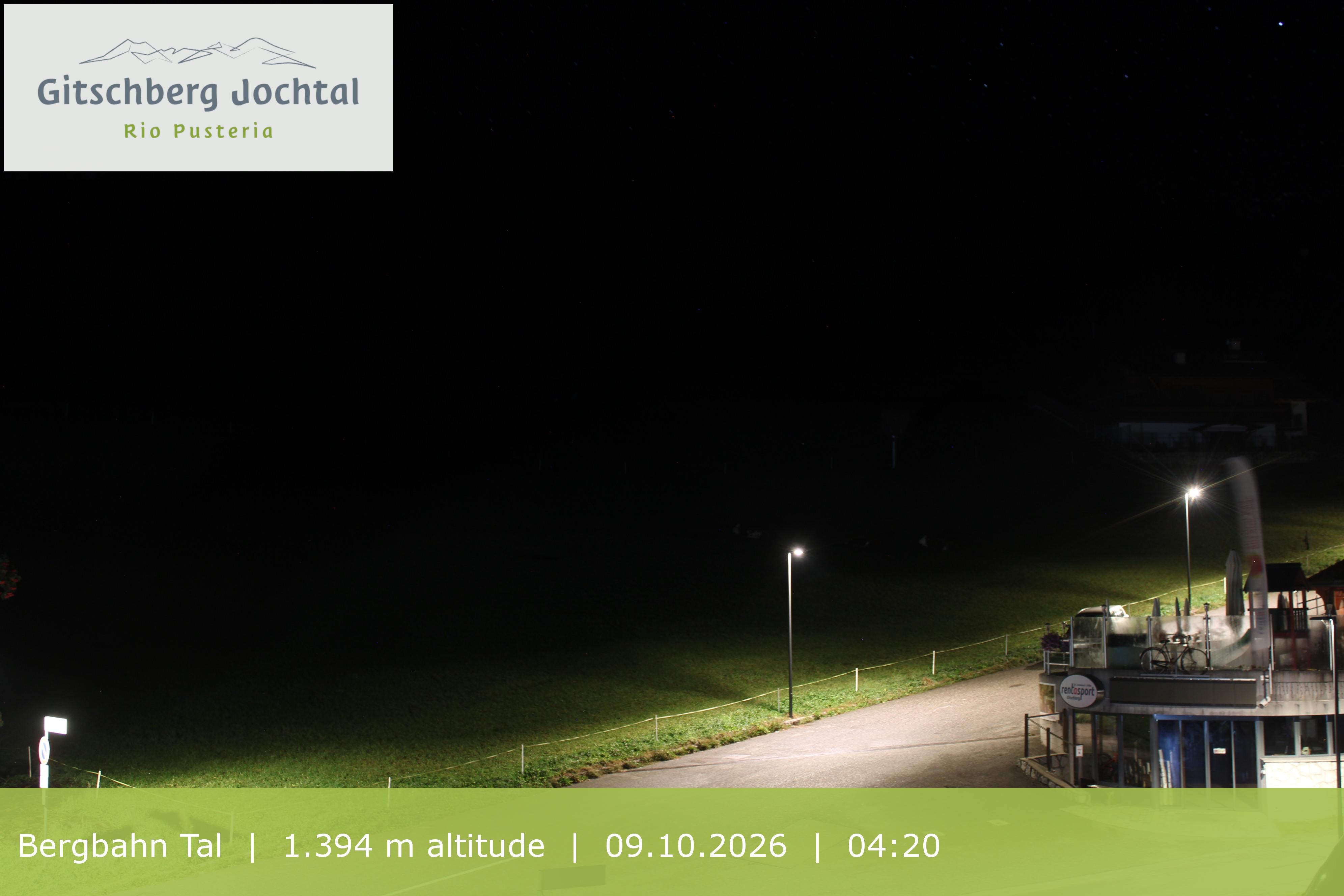 Archiv Foto Webcam Sicht auf die Talstation Meransen in Südtirol
