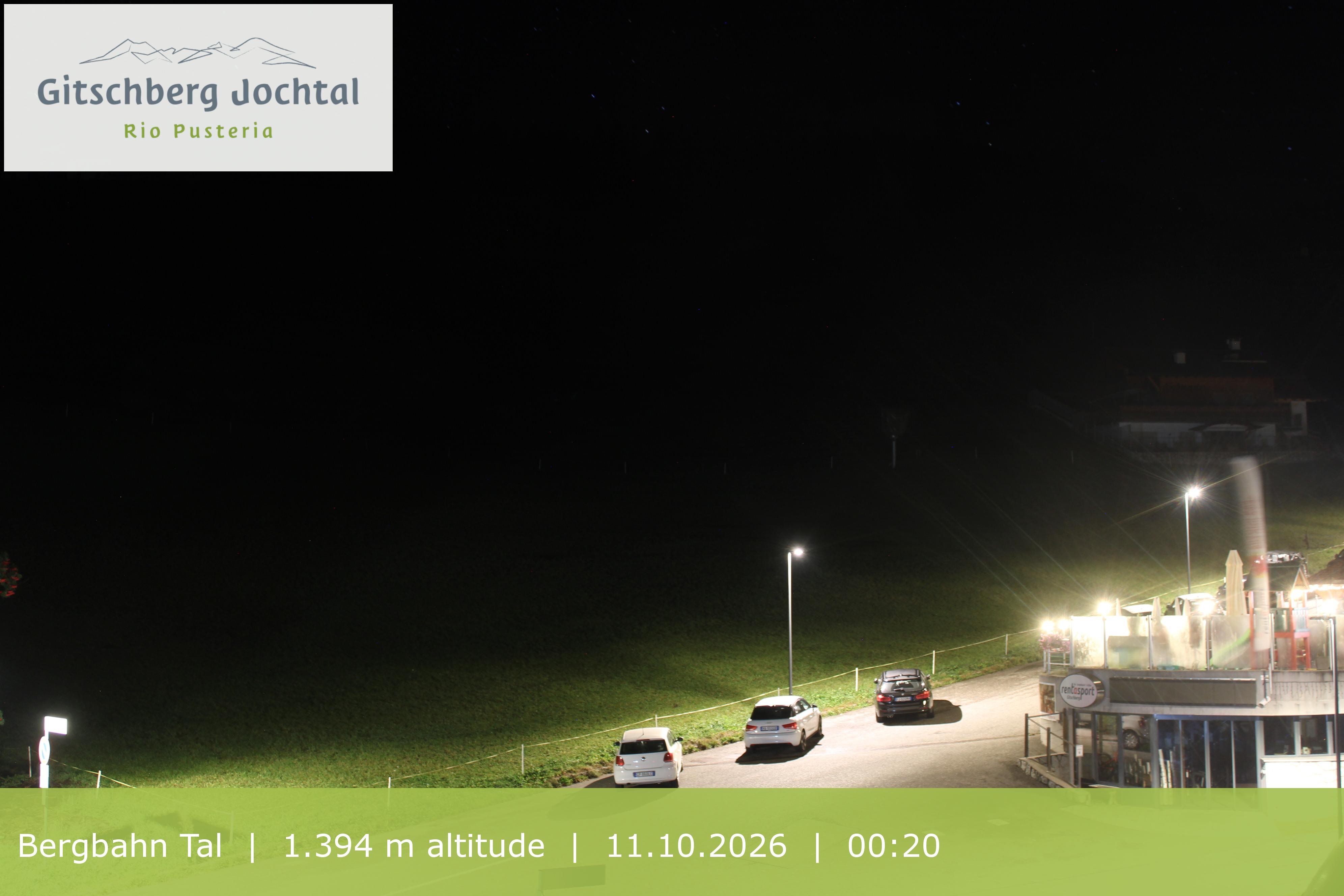 Archiv Foto Webcam Sicht auf die Talstation Meransen in Südtirol