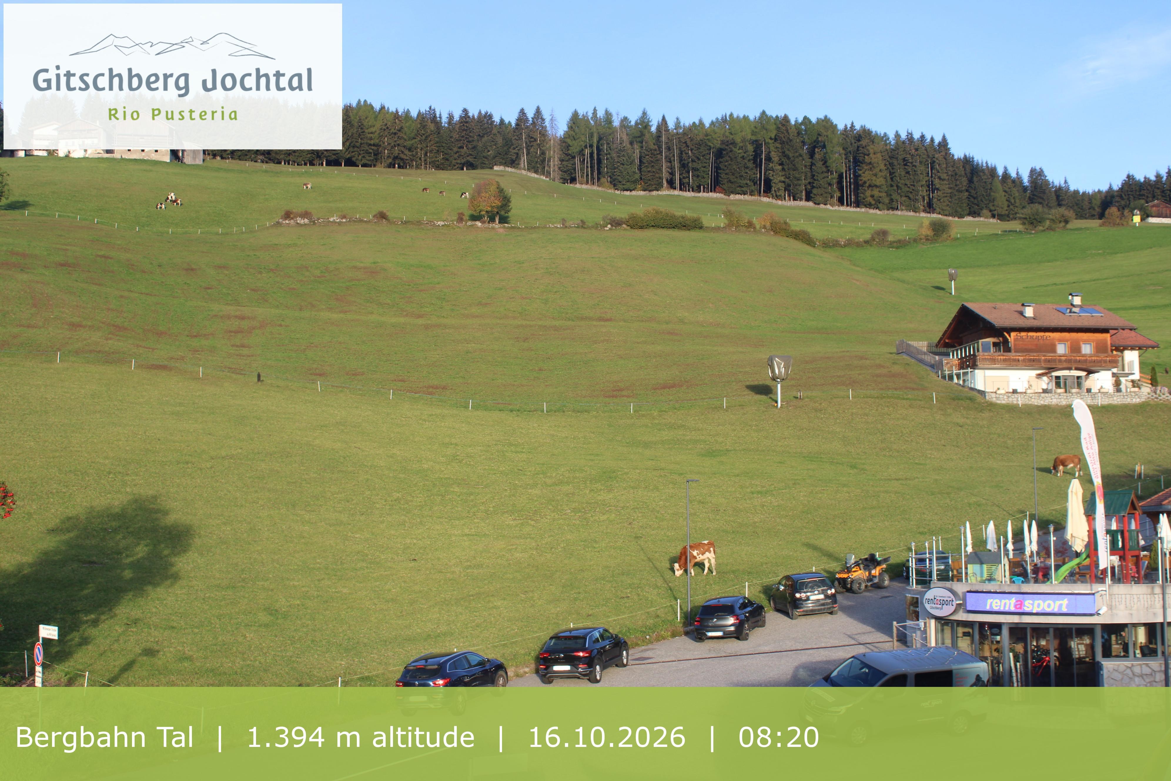 Archiv Foto Webcam Sicht auf die Talstation Meransen in Südtirol