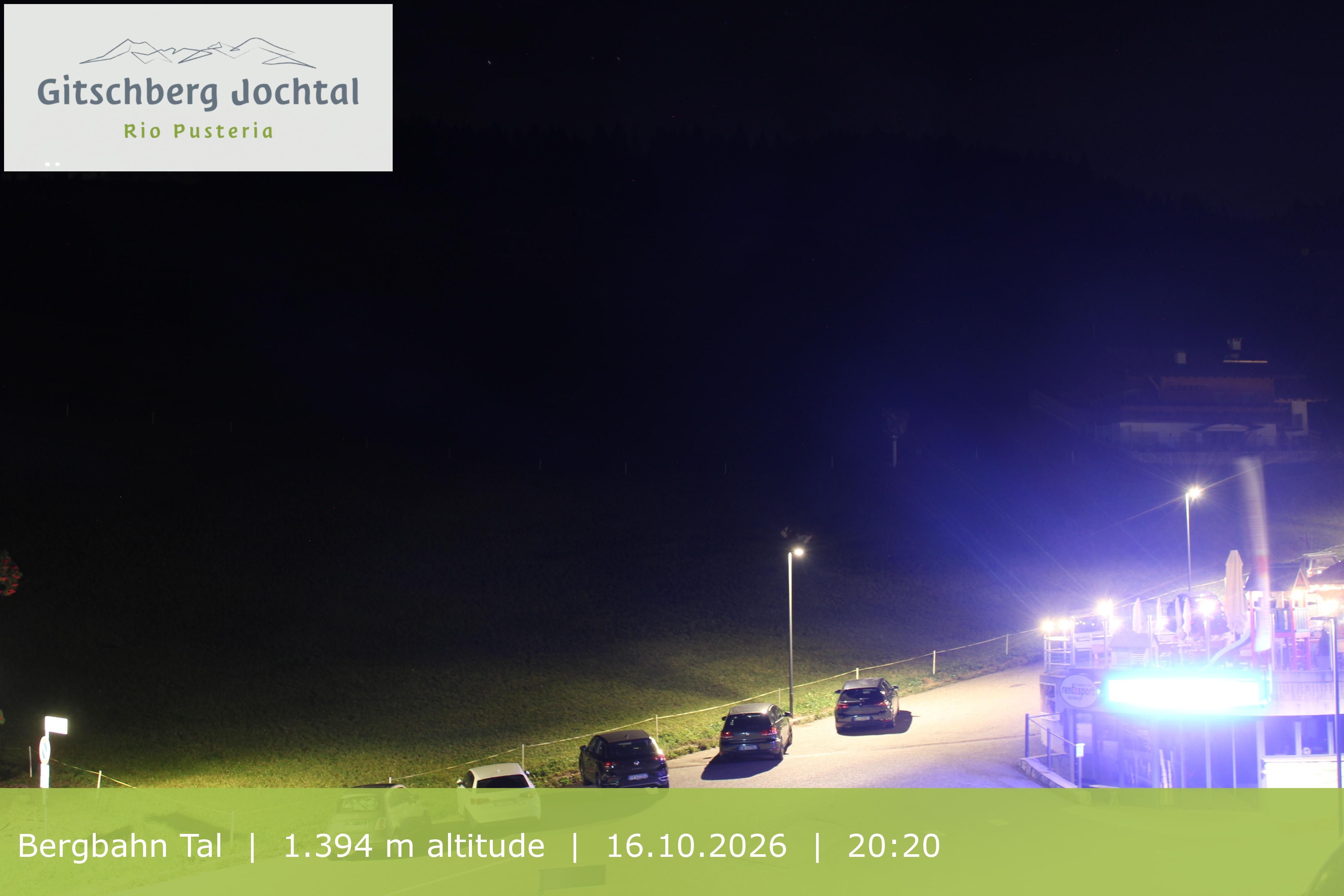 Archiv Foto Webcam Sicht auf die Talstation Meransen in Südtirol