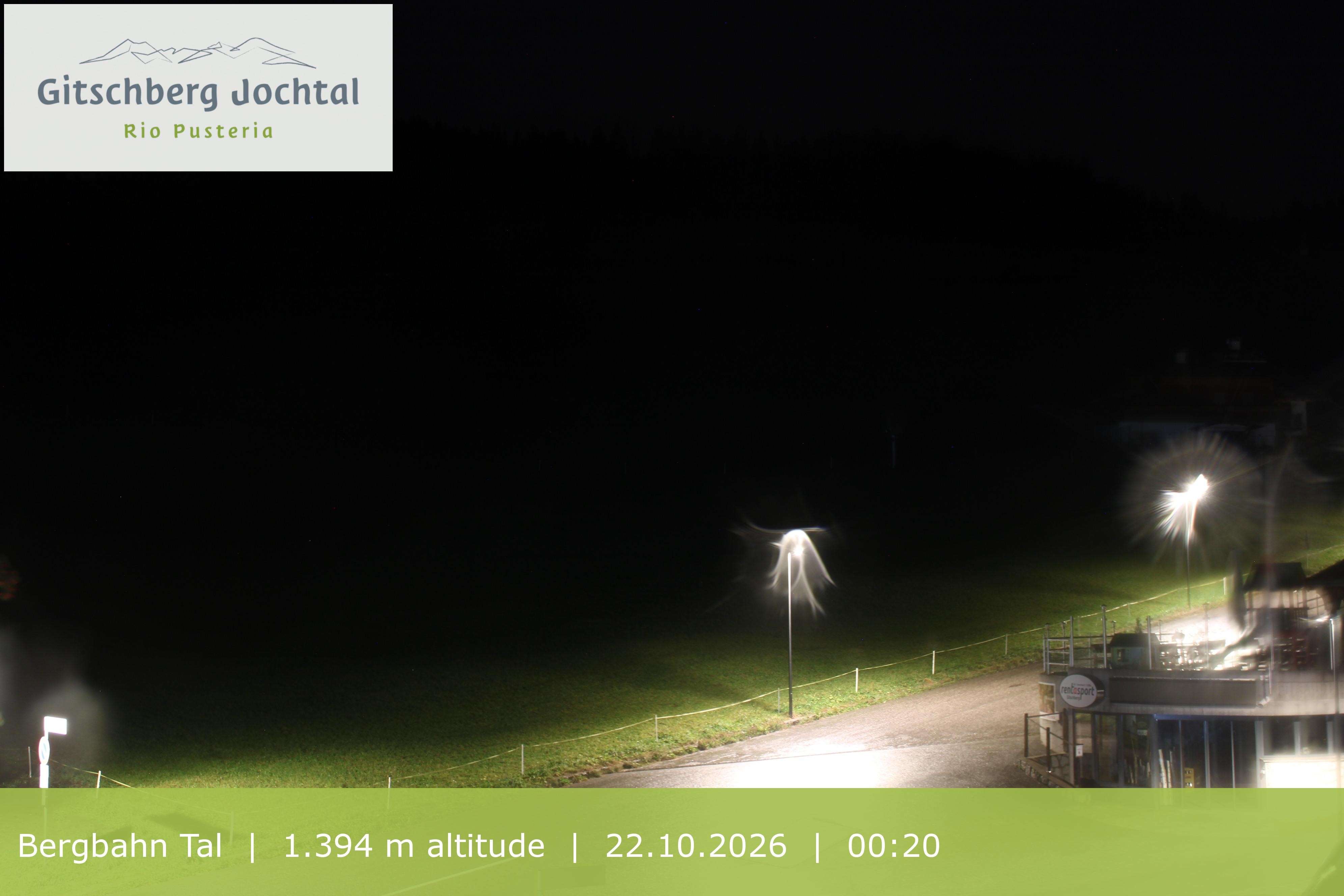 Archiv Foto Webcam Sicht auf die Talstation Meransen in Südtirol