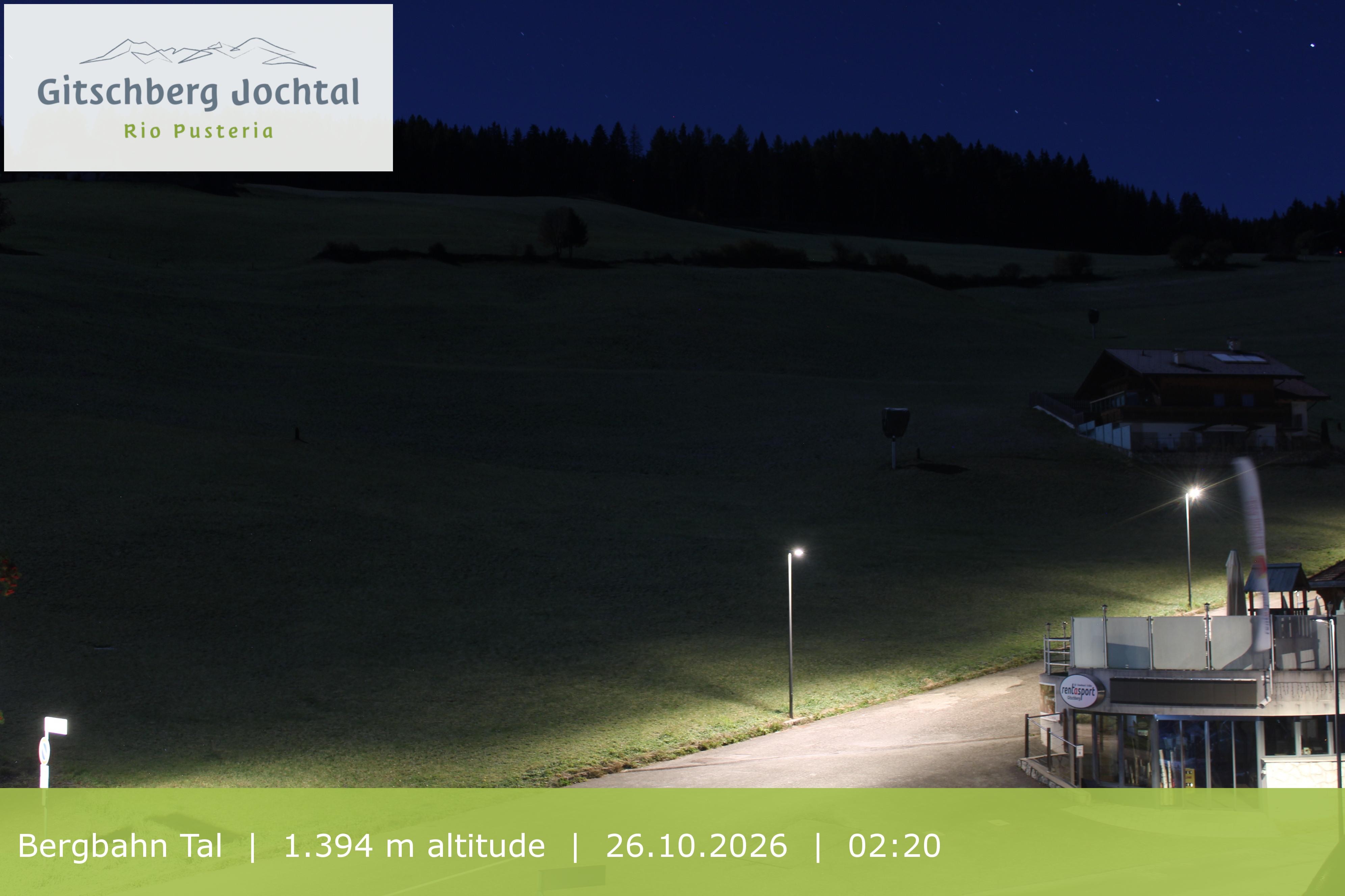 Archiv Foto Webcam Sicht auf die Talstation Meransen in Südtirol