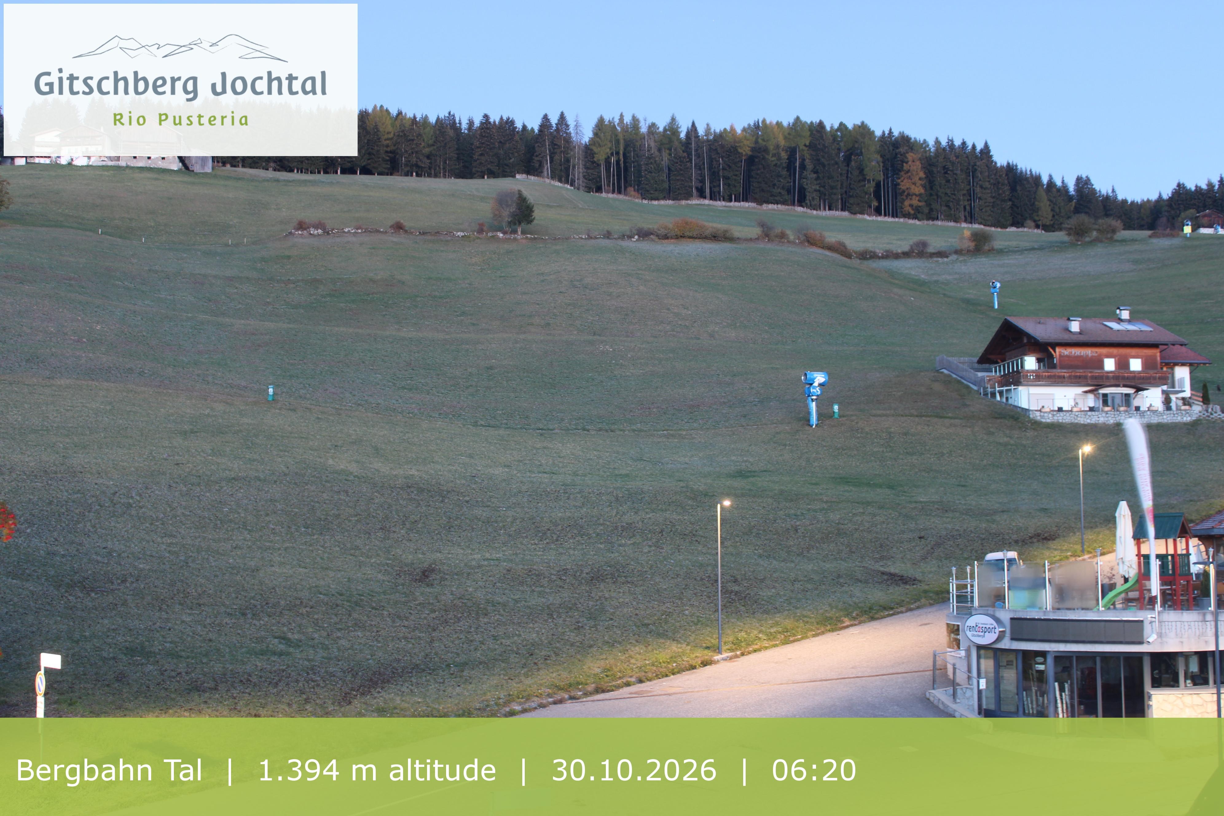 Archived image Webcam View of Base Station Meransen in South Tyrol