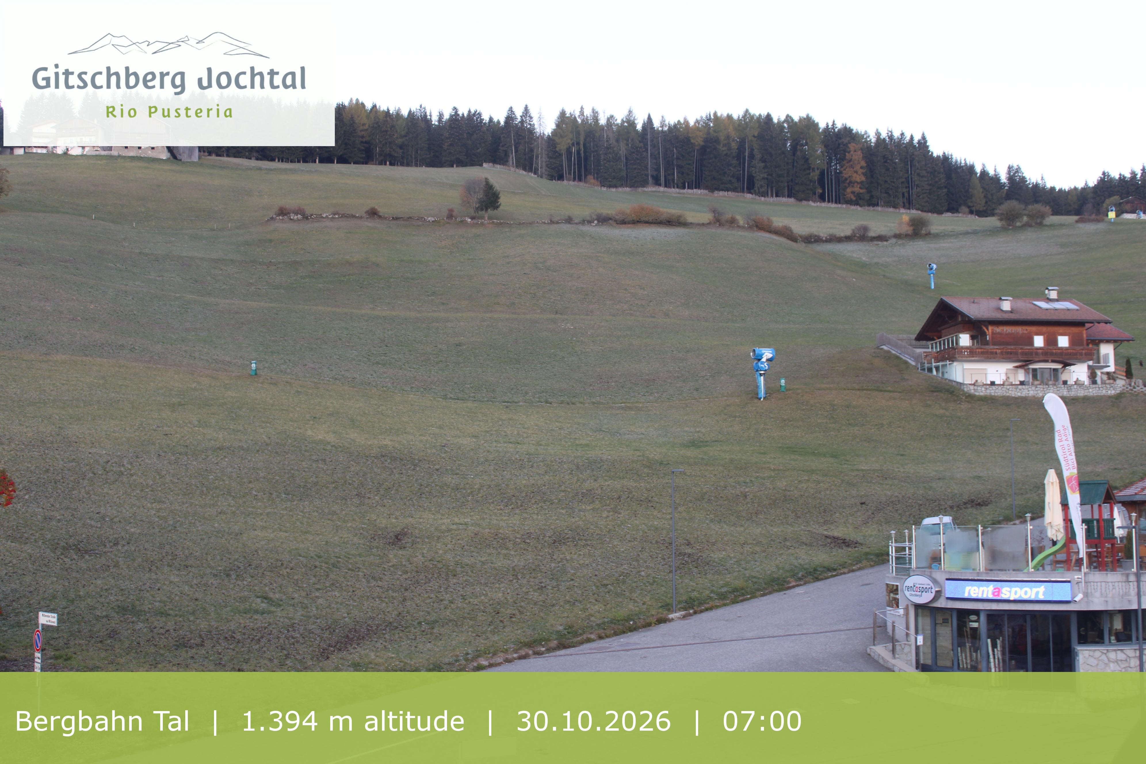 Archived image Webcam View of Base Station Meransen in South Tyrol