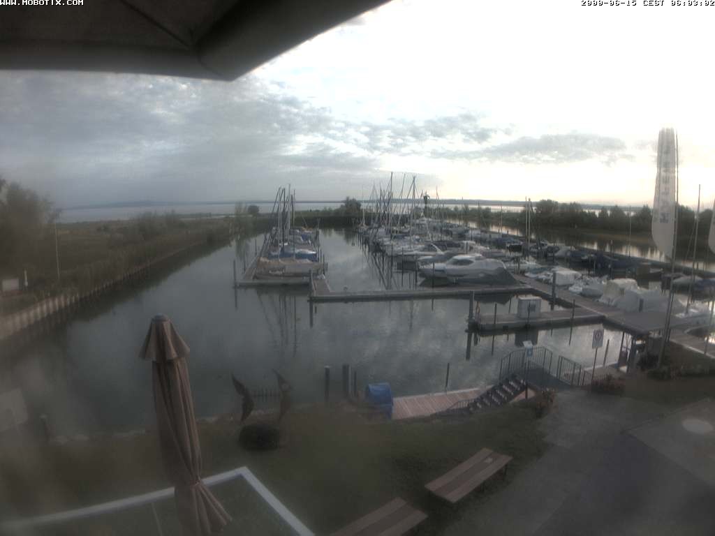 Archiv Foto Webcam Bodensee: Hafen Rheinhof