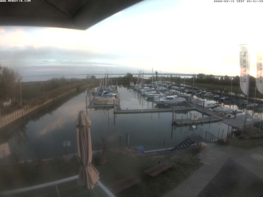 Archiv Foto Webcam Bodensee: Hafen Rheinhof