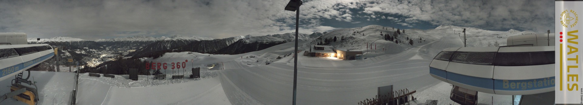 Archived image Webcam Panoramic view from mountain hut Plantapatsch in Watles (South Tyrol)