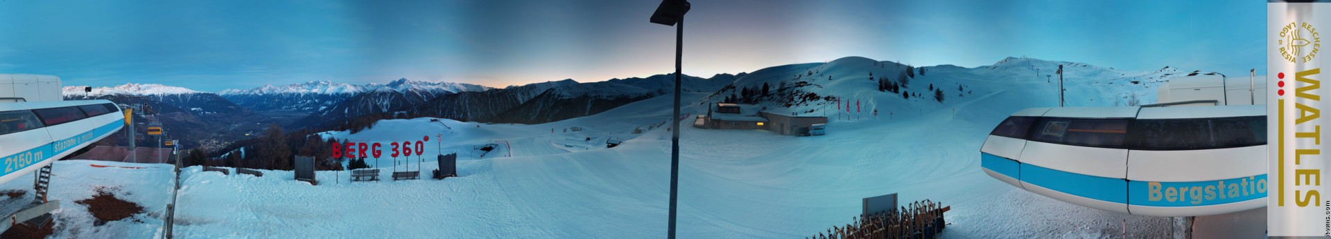 Archived image Webcam Panoramic view from mountain hut Plantapatsch in Watles (South Tyrol)
