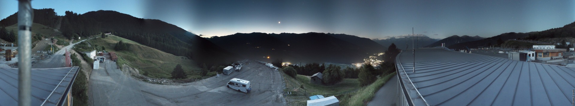 Archived image Webcam Panoramic view from mountain hut Plantapatsch in Watles (South Tyrol)