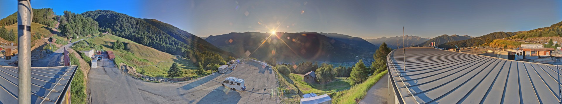Archived image Webcam Panoramic view from mountain hut Plantapatsch in Watles (South Tyrol)
