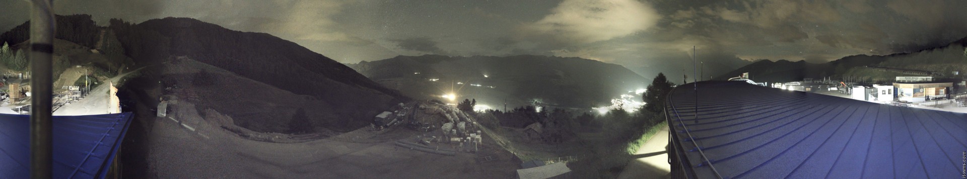 Archived image Webcam Panoramic view from mountain hut Plantapatsch in Watles (South Tyrol)