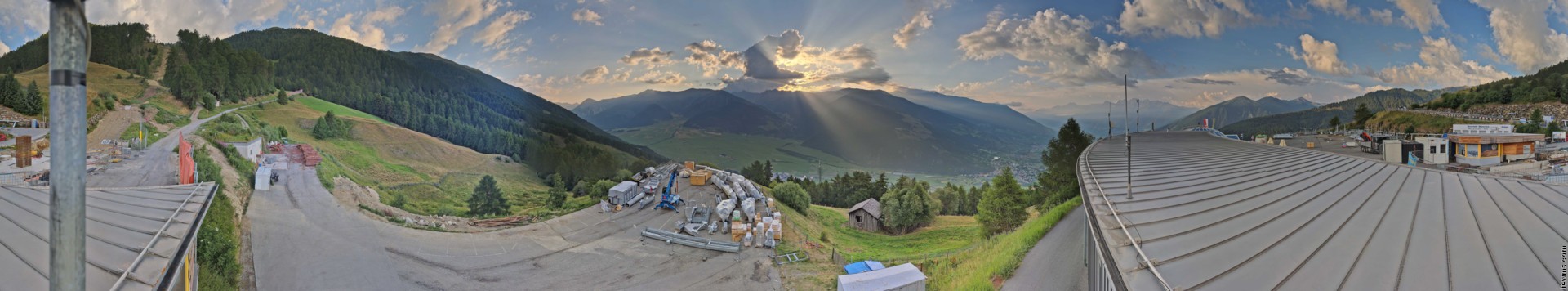 Archived image Webcam Panoramic view from mountain hut Plantapatsch in Watles (South Tyrol)