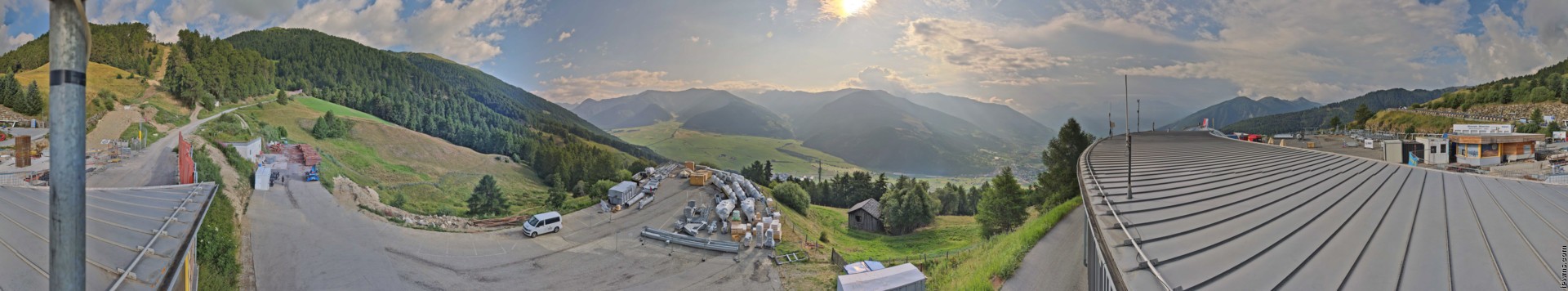Archived image Webcam Panoramic view from mountain hut Plantapatsch in Watles (South Tyrol)