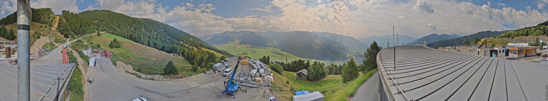 Archived image Webcam Panoramic view from mountain hut Plantapatsch in Watles (South Tyrol)