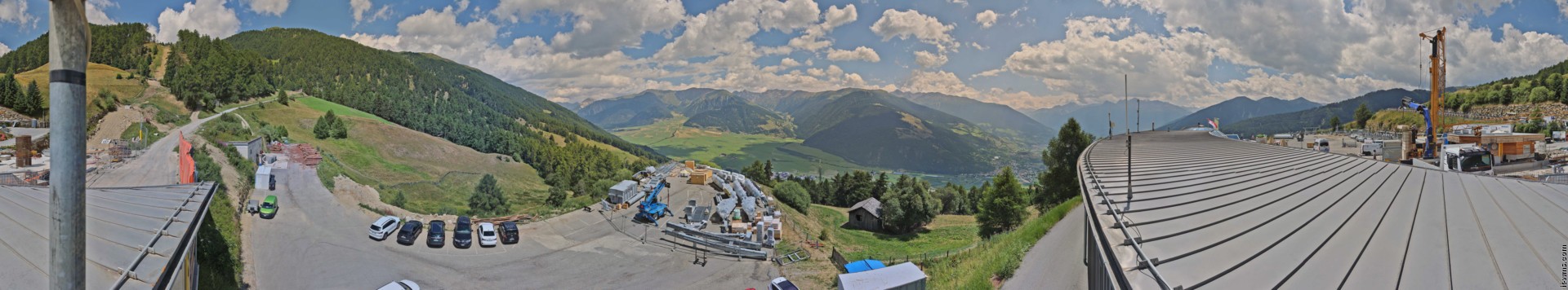 Archived image Webcam Panoramic view from mountain hut Plantapatsch in Watles (South Tyrol)