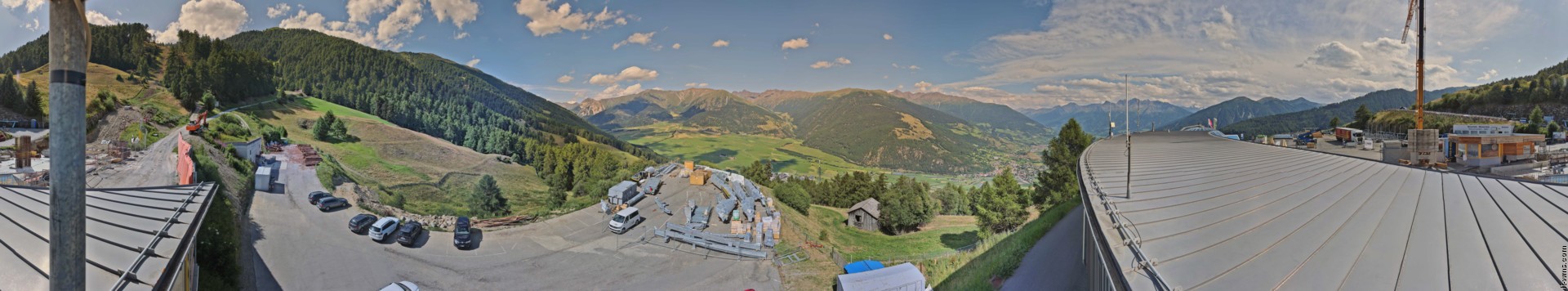 Archived image Webcam Panoramic view from mountain hut Plantapatsch in Watles (South Tyrol)