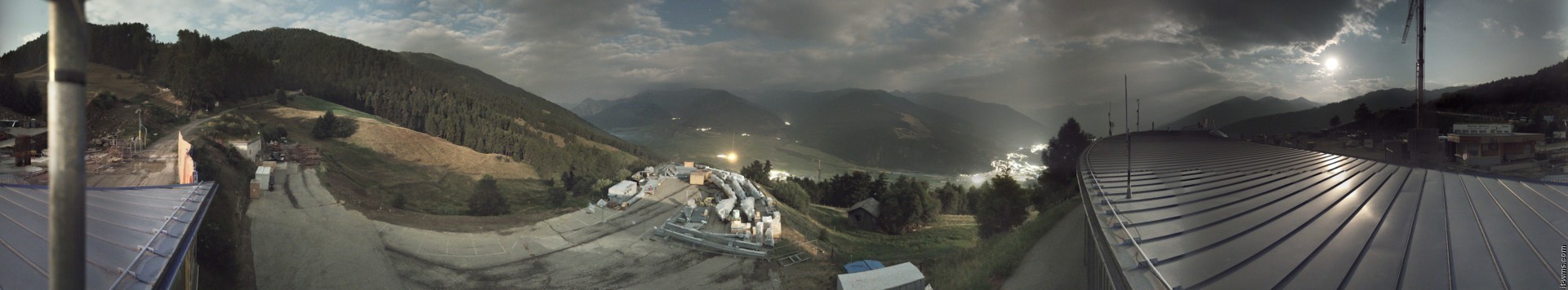 Archived image Webcam Panoramic view from mountain hut Plantapatsch in Watles (South Tyrol)