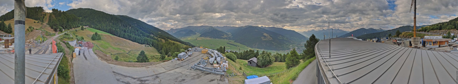 Archived image Webcam Panoramic view from mountain hut Plantapatsch in Watles (South Tyrol)
