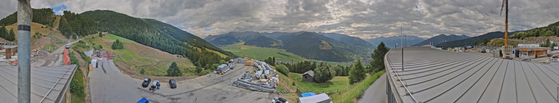 Archived image Webcam Panoramic view from mountain hut Plantapatsch in Watles (South Tyrol)