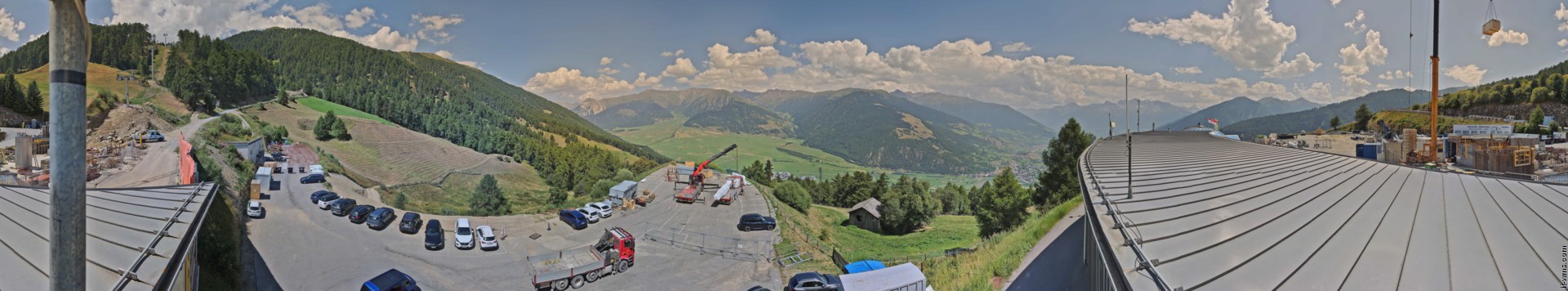 Archived image Webcam Panoramic view from mountain hut Plantapatsch in Watles (South Tyrol)