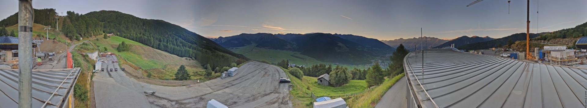 Archived image Webcam Panoramic view from mountain hut Plantapatsch in Watles (South Tyrol)