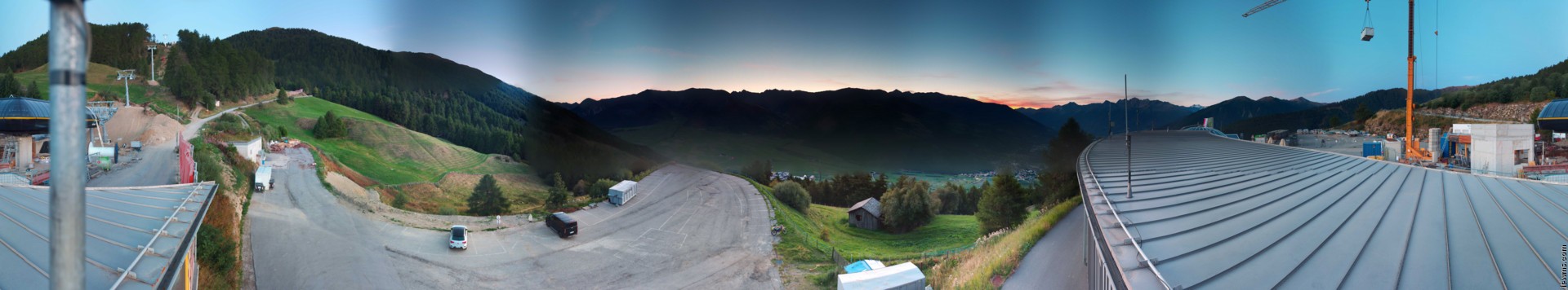 Archived image Webcam Panoramic view from mountain hut Plantapatsch in Watles (South Tyrol)