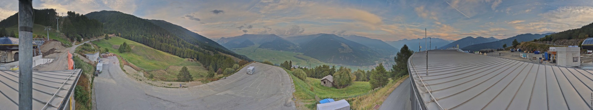 Archived image Webcam Panoramic view from mountain hut Plantapatsch in Watles (South Tyrol)