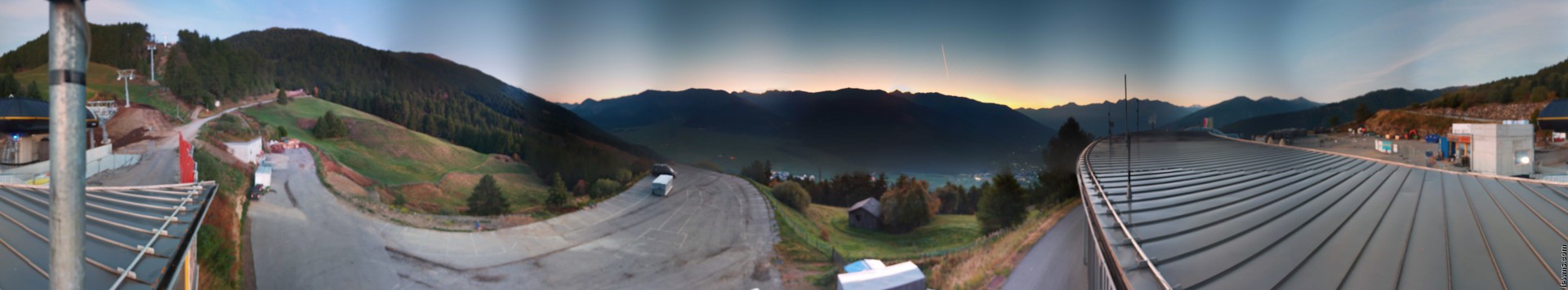 Archived image Webcam Panoramic view from mountain hut Plantapatsch in Watles (South Tyrol)