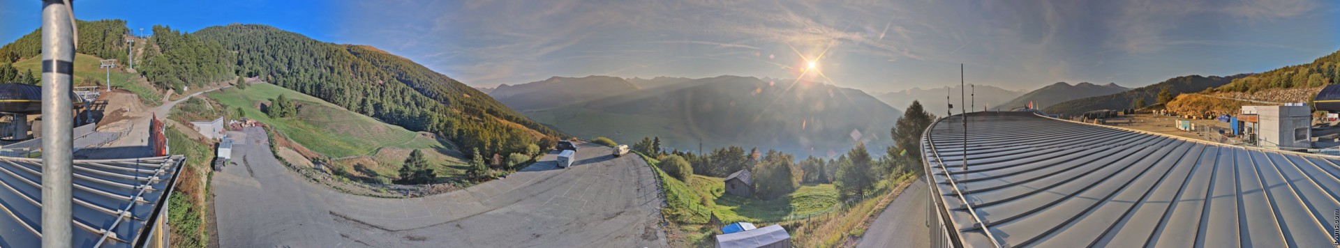 Archived image Webcam Panoramic view from mountain hut Plantapatsch in Watles (South Tyrol)