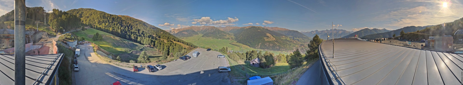 Archived image Webcam Panoramic view from mountain hut Plantapatsch in Watles (South Tyrol)