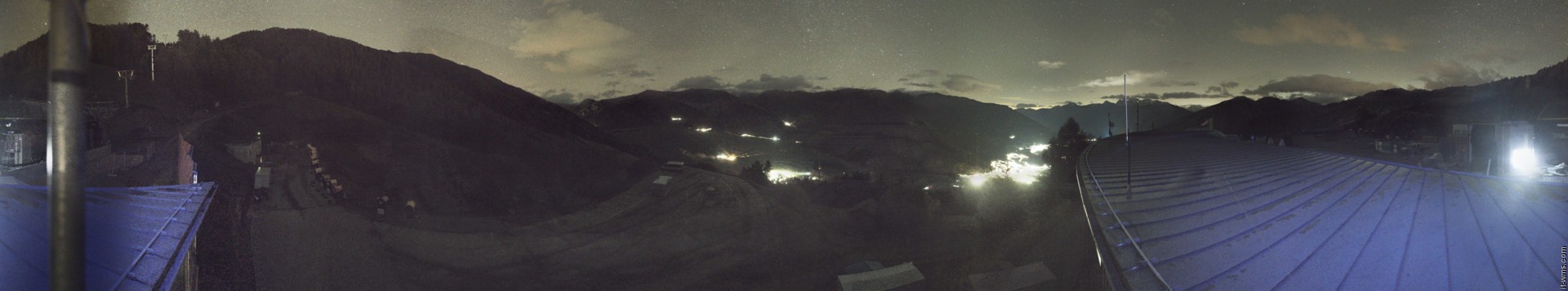 Archived image Webcam Panoramic view from mountain hut Plantapatsch in Watles (South Tyrol)
