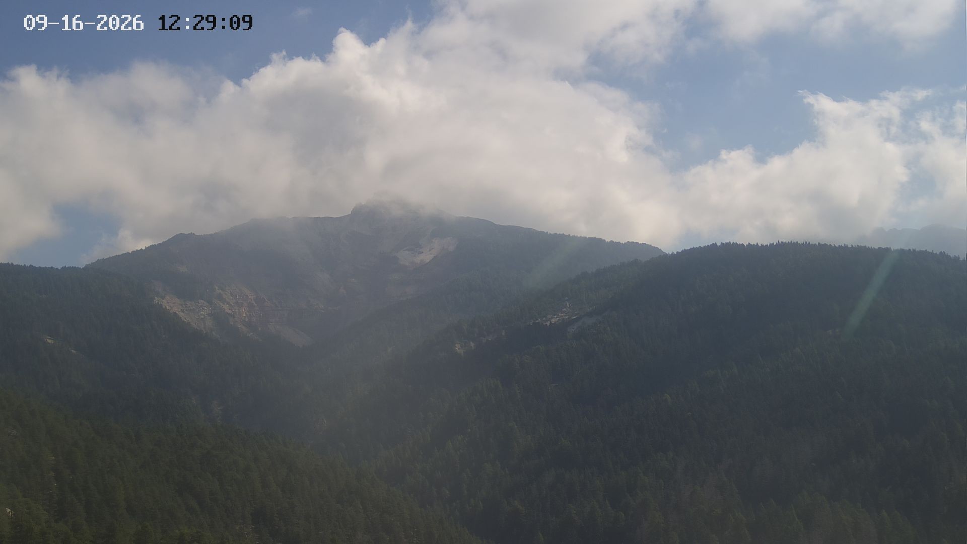 Archived image Webcam View of Canyon Bletterbach in South Tyrol