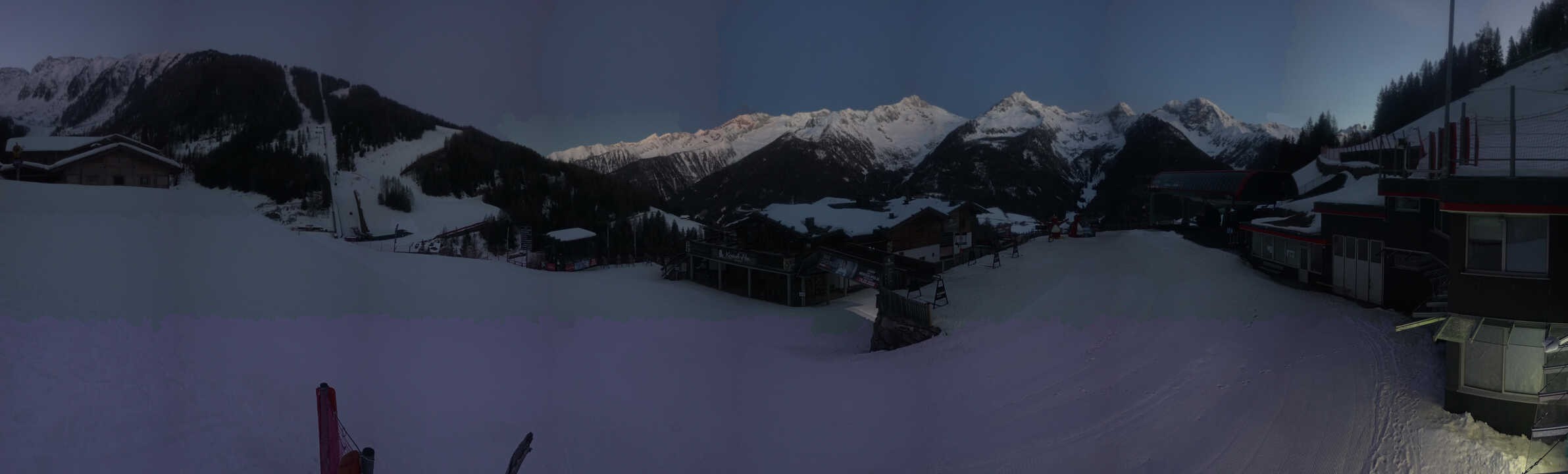 Archived image Webcam Klausberg - mountain restaurant Kristallalm in Ahrn Valley (South Tyrol)