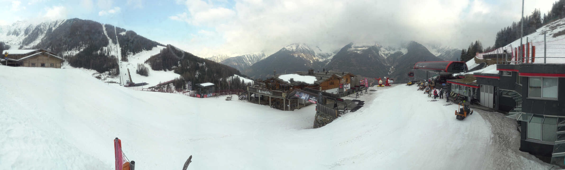 Archived image Webcam Klausberg - mountain restaurant Kristallalm in Ahrn Valley (South Tyrol)