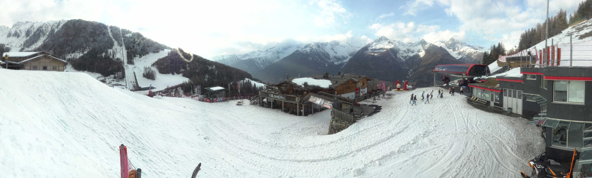 Archived image Webcam Klausberg - mountain restaurant Kristallalm in Ahrn Valley (South Tyrol)