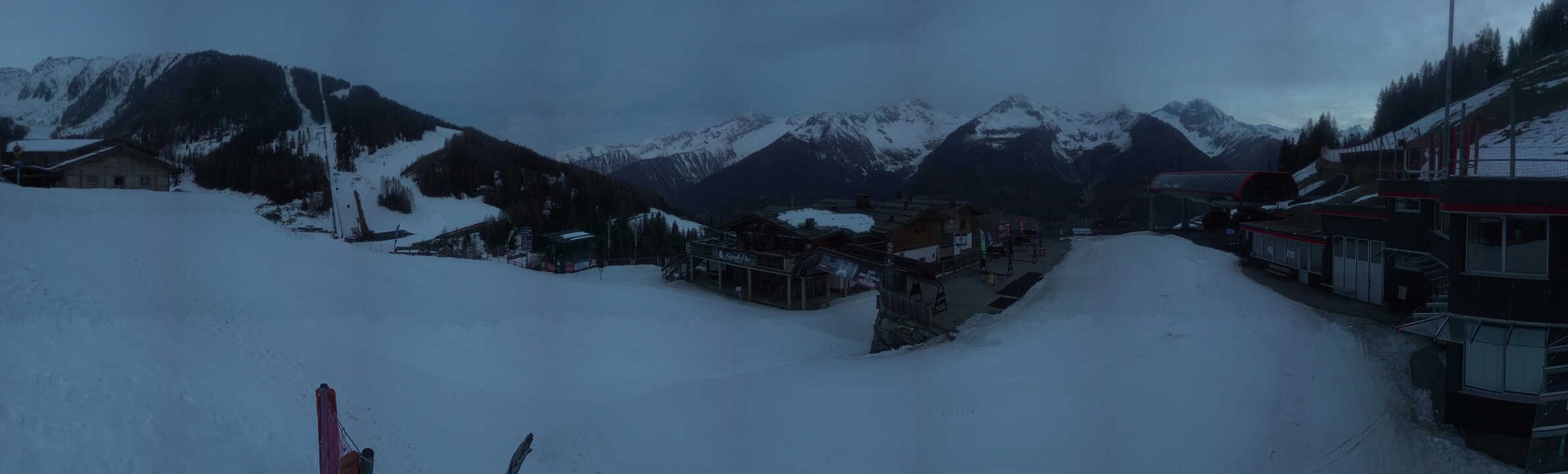Archived image Webcam Klausberg - mountain restaurant Kristallalm in Ahrn Valley (South Tyrol)