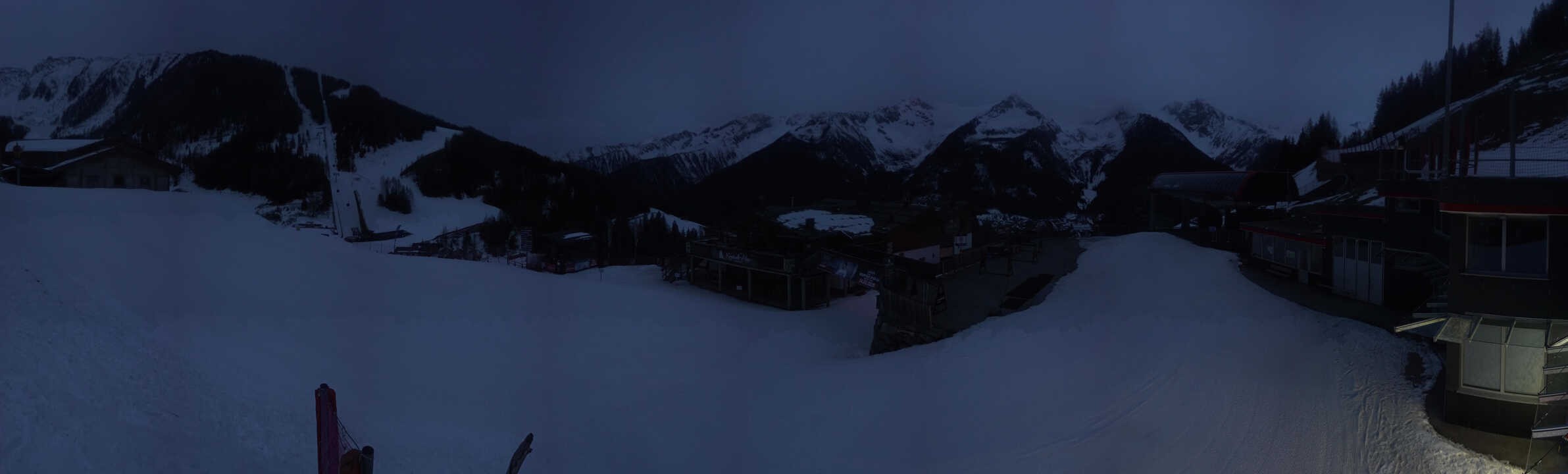 Archived image Webcam Klausberg - mountain restaurant Kristallalm in Ahrn Valley (South Tyrol)