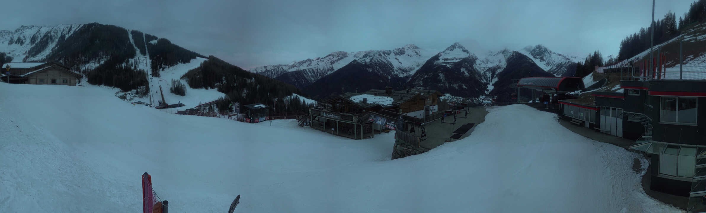 Archived image Webcam Klausberg - mountain restaurant Kristallalm in Ahrn Valley (South Tyrol)