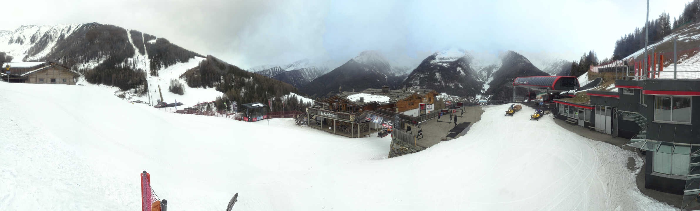 Archived image Webcam Klausberg - mountain restaurant Kristallalm in Ahrn Valley (South Tyrol)