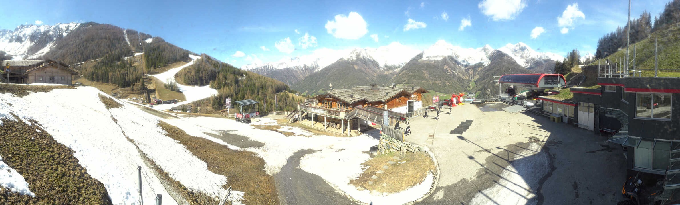 Archived image Webcam Klausberg - mountain restaurant Kristallalm in Ahrn Valley (South Tyrol)